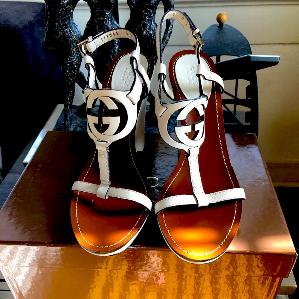 Gucci Sandles / wedge heel